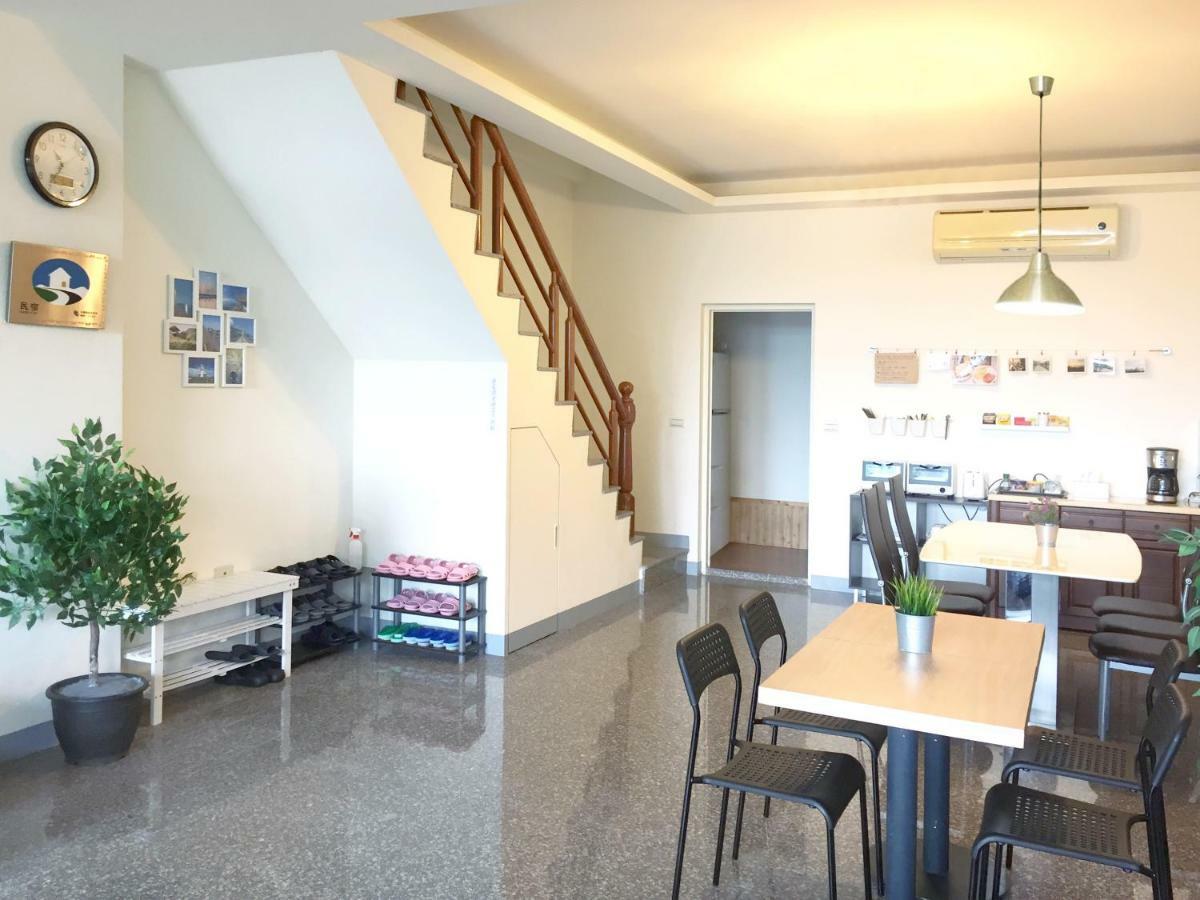Migratory Birds Hotel Тоученг Екстериор снимка